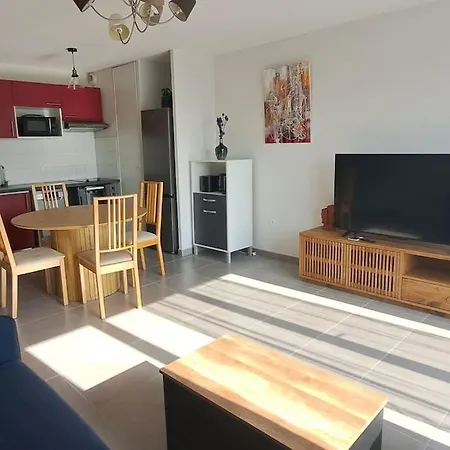 T2 Charmant, Spacieux Parking Prive Tram Et Metro * Toulouse
