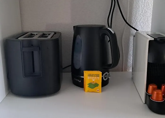 T2 Charmant, Spacieux Parking Prive Tram Et Metro * Tuluza